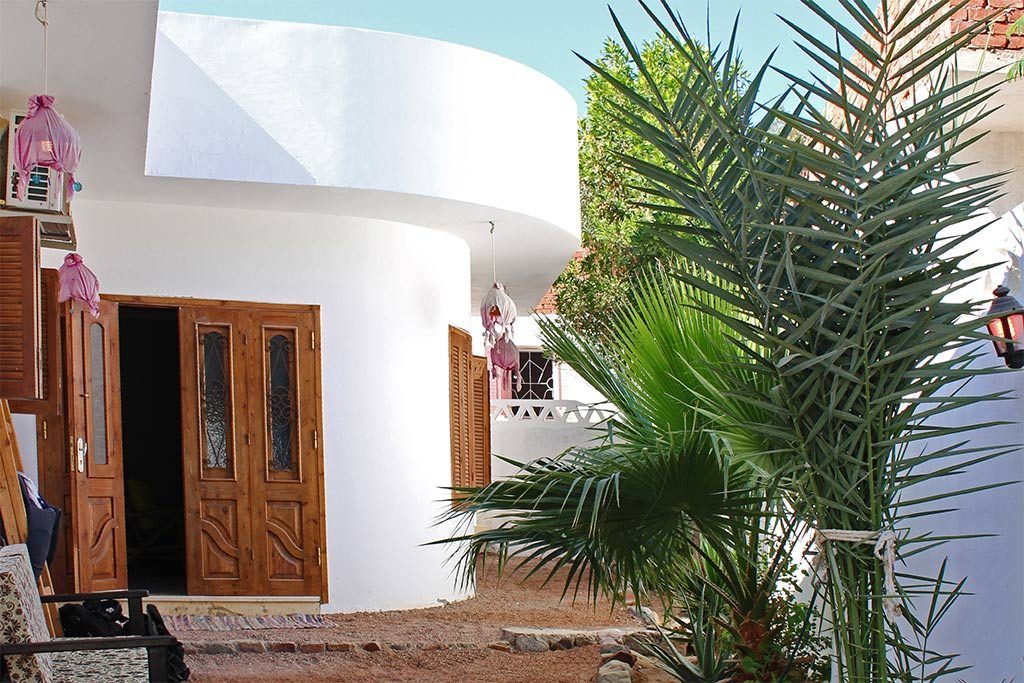 FlipFlopGlobetrotters.com - Back in Dahab - Sinai Sun Villa Dahab