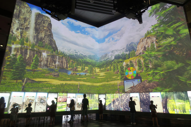 FlipFlopGlobetrotters.com - blog: Brisbane with kids - QUT The Cube