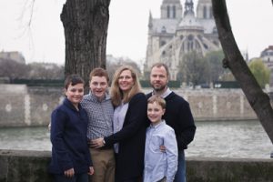 Ultimate family travel blog list - Kids Are A Trip