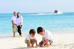 Ultimate family travel blog list - Mommy and Me Travels