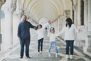 Ultimate family travel blog list - The Spring Break Family