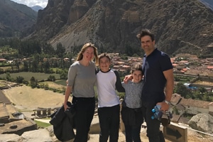 Ultimate family travel blog list - Pint Size Pilot